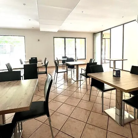 Sagostino House Hotel