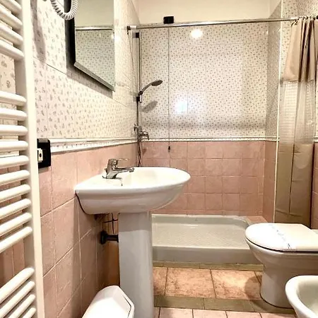 Sagostino House Hotel 2*