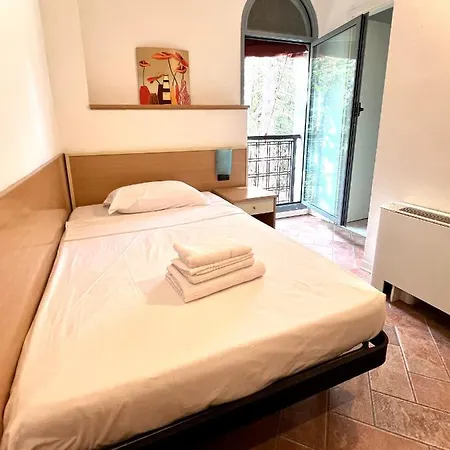 Hotel Sagostino House 2*