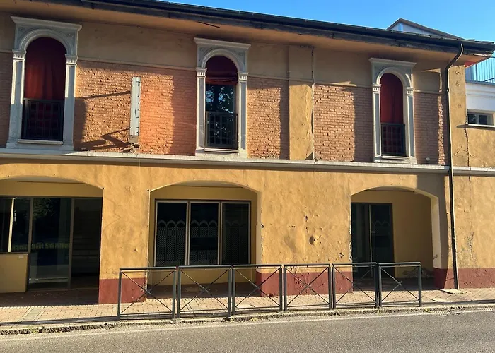 מלון Sagostino House 2*